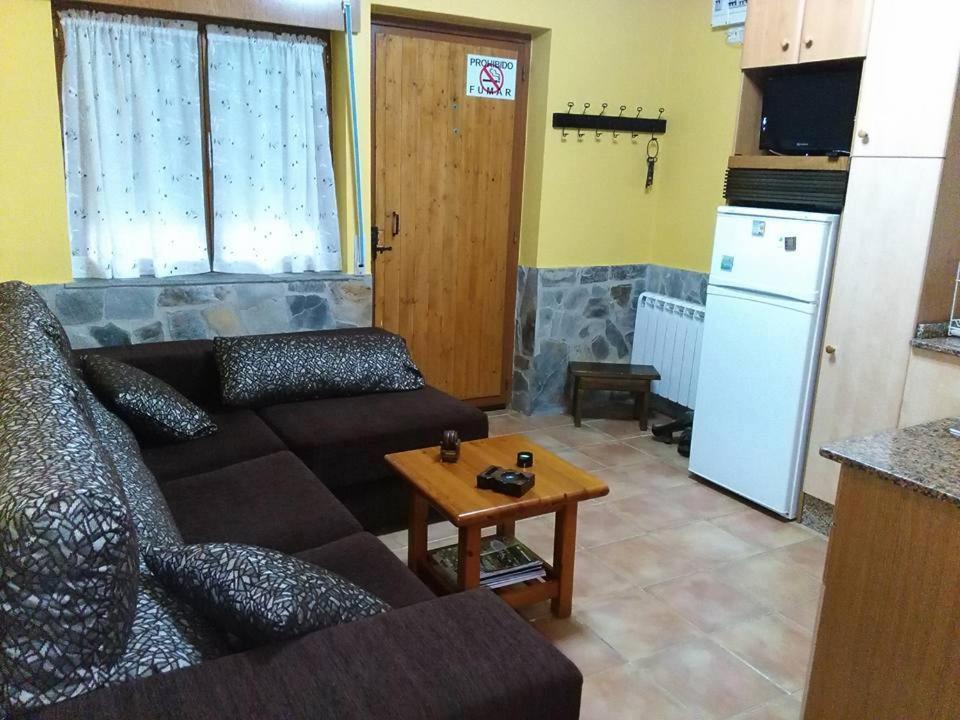 Apartamentos Rurales Casa El Caminero Meras Екстер'єр фото