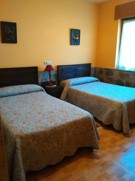 Apartamentos Rurales Casa El Caminero Meras Екстер'єр фото