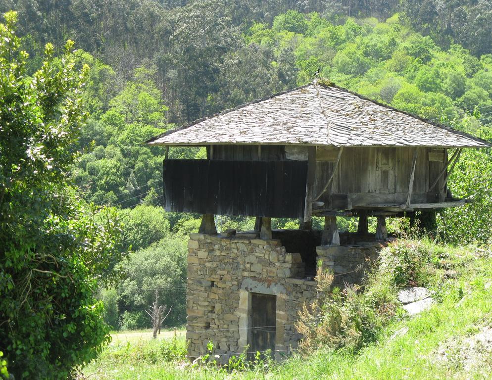 Apartamentos Rurales Casa El Caminero Meras Екстер'єр фото