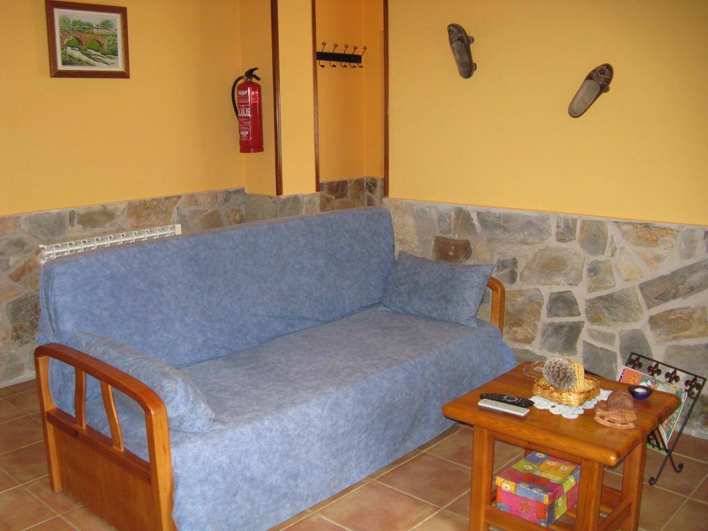 Apartamentos Rurales Casa El Caminero Meras Екстер'єр фото